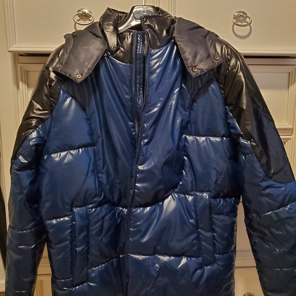 True Religion Black & Blue Puffer Jacket, XL, NWT